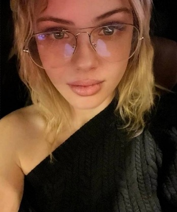 Искусная фея ждет тебя в своем уютном гнездышке для расслабляющих и страстных встреч. Со мной ты забудешь обо всех заботах и окунешься в океан наслаждения. 1583, 24 года