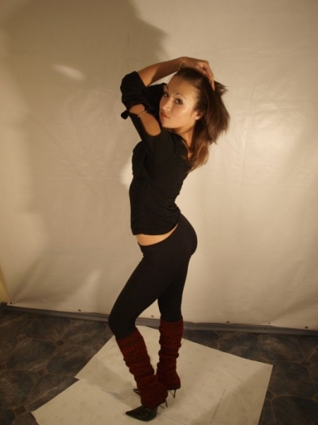 Горячая штучка с неугомонным аппетитом к сексу приглашает в гости насладиться развратом и страстью. Позволь мне расслабить тебя и подарить массу незабываемых впечатлений. Только для истинных почитателей женской красоты! 23144, 21 год