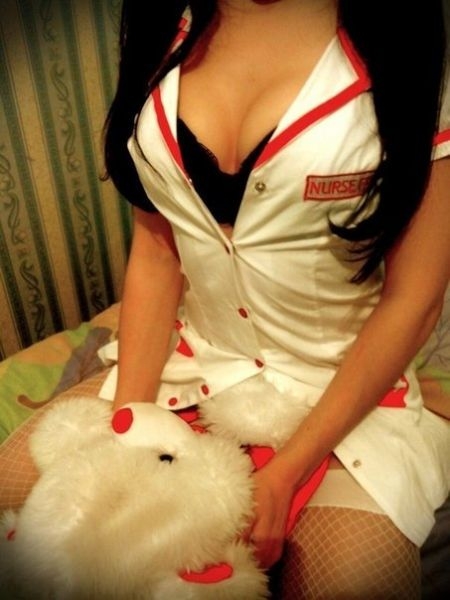 Приглашаю в гости в Москве на незабываемую встречу. У меня нежное тело и незабываемые формы. Я готова познакомиться с тобой на интимном уровне и подарить тебе массу наслаждения. Мои услуги включают классический секс, оральные ласки, массаж и многое другое. Отзывы о моей работе ты найдешь на моей странице. Взгляни на мои фото и ты поймешь, что я настоящая красотка! Жду тебя в Москве для сладких моментов вдвоем 😉🌹🔥. 24373, 20 лет