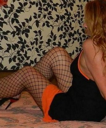 Соблазнительная брюнетка ждет тебя для незабываемых встреч и насыщенного отдыха. Готова исполнить все твои желания и фантазии. Только для состоятельных джентльменов. Позвони и ты не пожалеешь! 7461, 37 лет